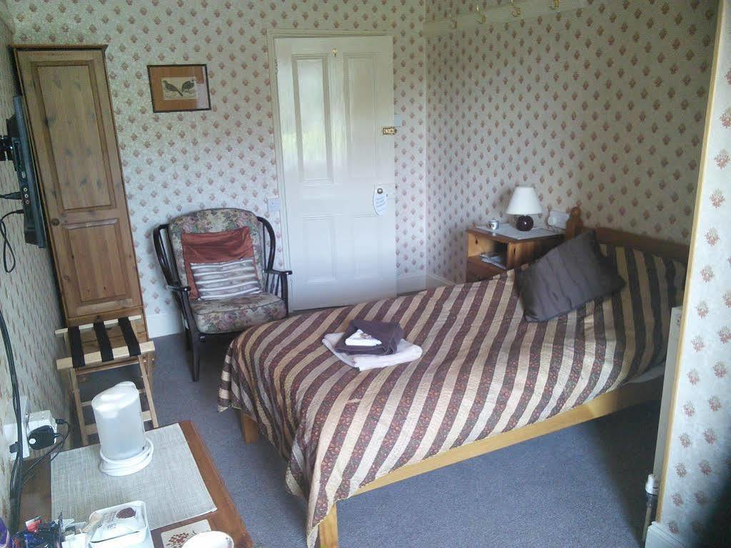 Lion Hotel Llanbister Eksteriør billede